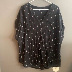 Torrid size 3 raccoon blouse